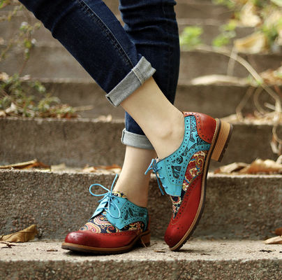 สไตล์อังกฤษ ผู้หญิง Brogue รองเท้า Oxford รองเท้าหลายสี ผู้หญิงหนัง รองเท้า Derby