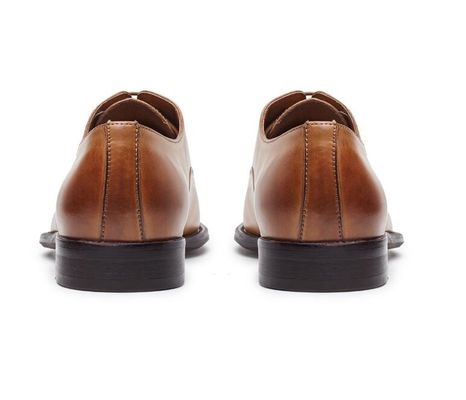 ธุรกิจ / งานแต่งงาน ชุดผู้ชาย รองเท้า วัวหนังแท้ สายด้าย Brogues