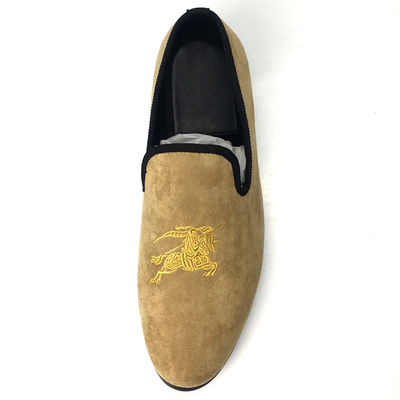 Tassel Mens Velvet Loafers สีขีดผ้าใบ